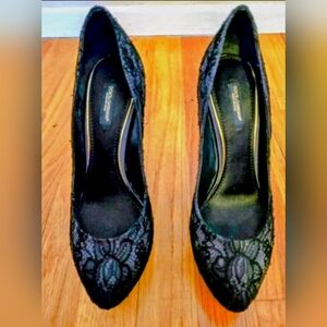 Dolce & Gabbana Black Lace Pumps